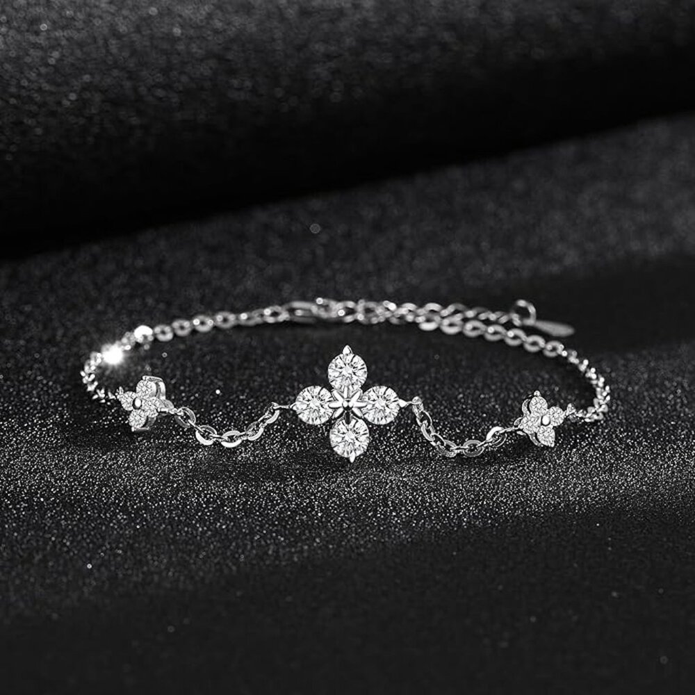 Moissanite Charm Bracelet 1.2ct Sterling Silver Cable Chain Gift Set NWT